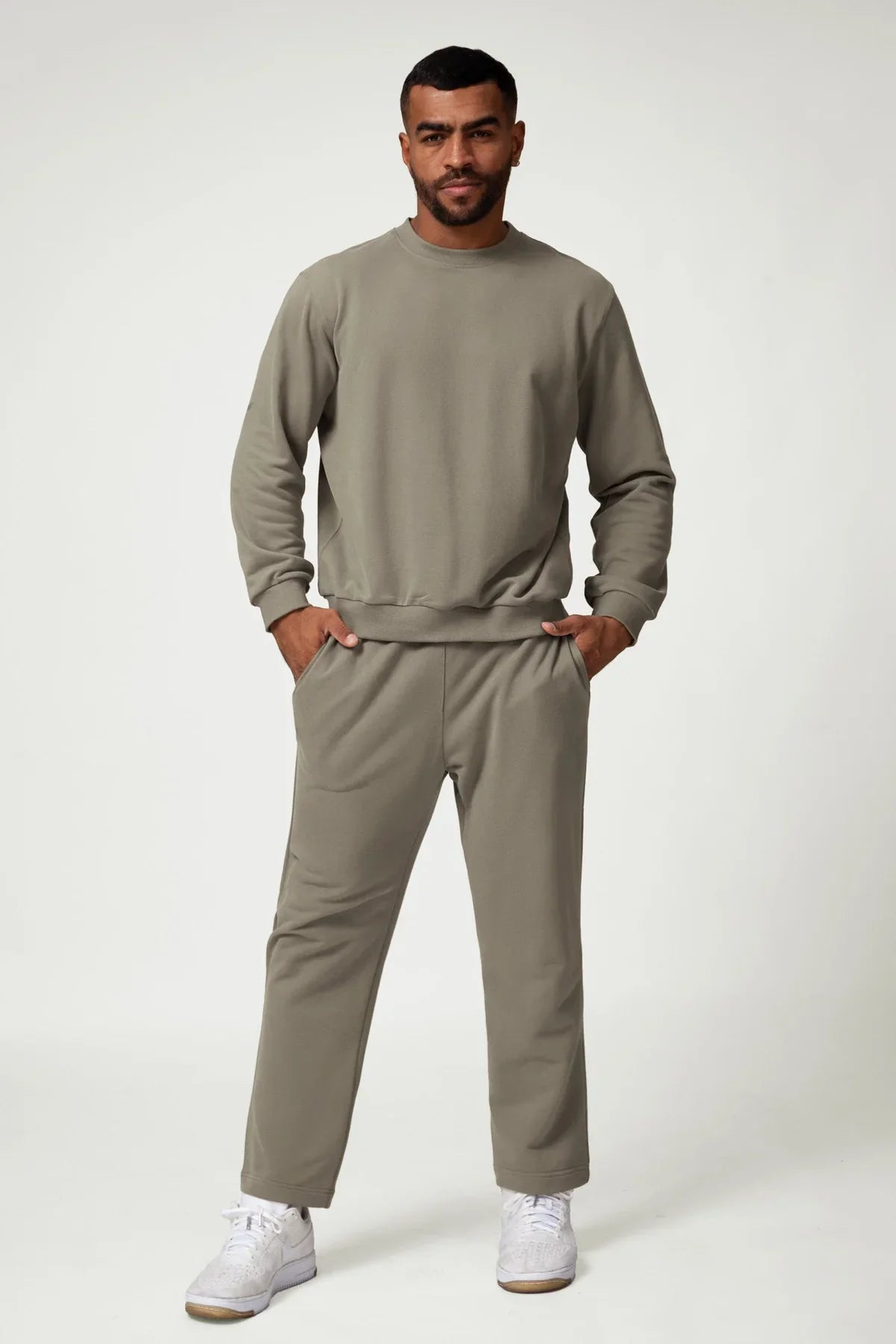 Mike Sweatshirt- Black