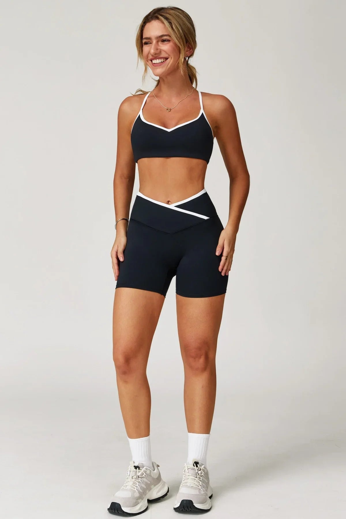 Athena Shorts - Black